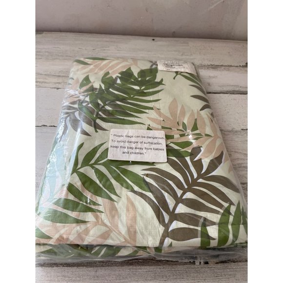 Vinyl with flannel back oval tablecloth NWT - Picture 2 of 2